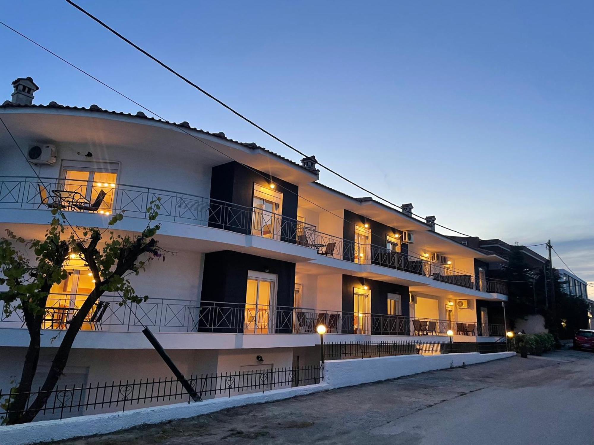Domes Apartments Kallithea  Exterior foto